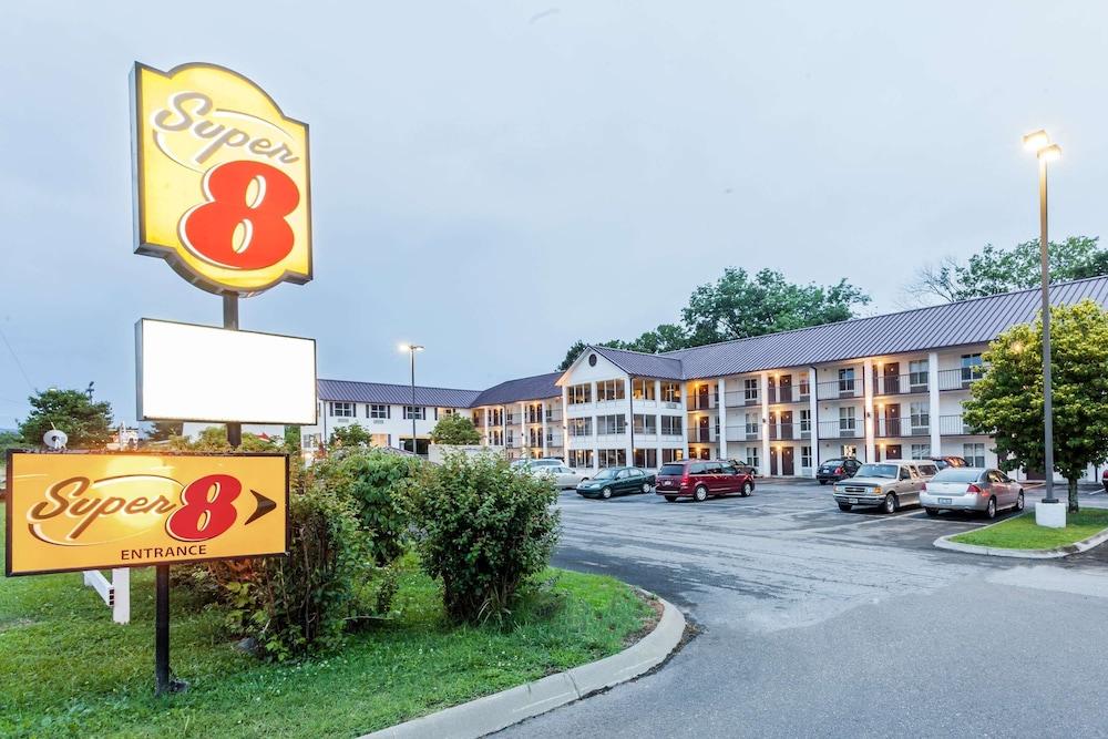 Super 8 By Wyndham Sevierville Riverside Zewnętrze zdjęcie